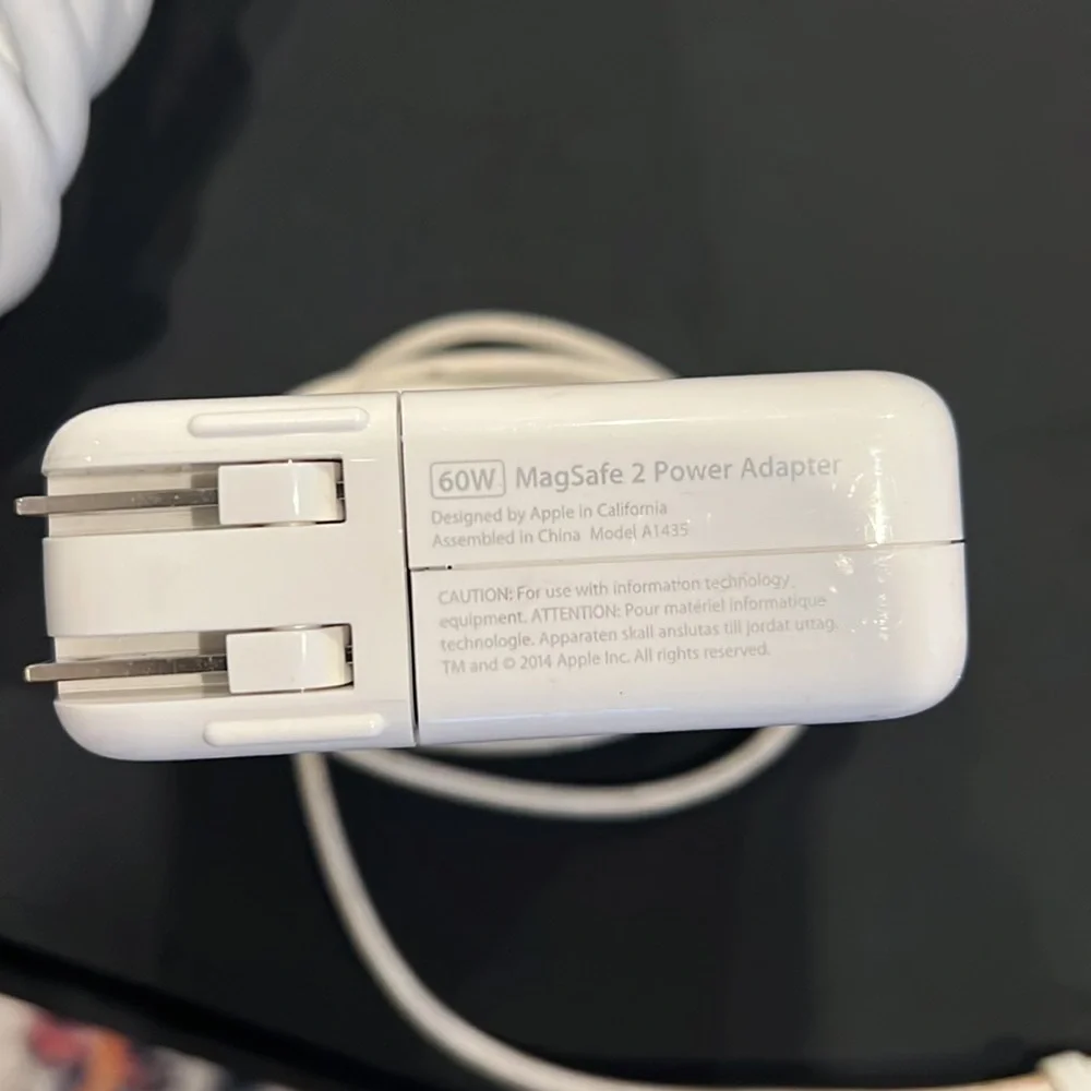 Apple magsafe power